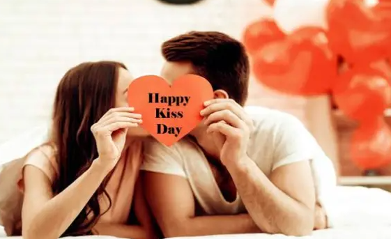 kiss day image